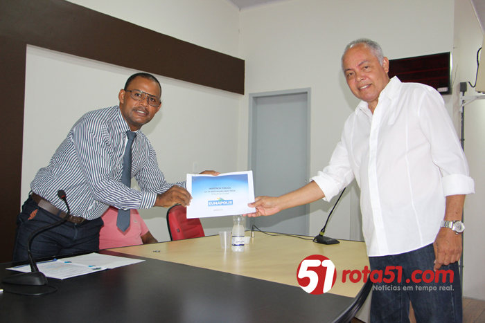 Contas do 3º quadrimestre de 2018 são entregues na Câmara Municipal