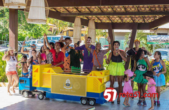 Minitrio é destaque no Carnaval do Porto Seguro Praia Resort