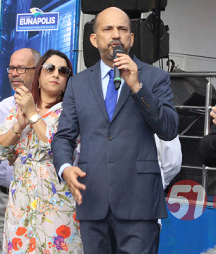 Robério Oliveira, mais uma vez nas “barras’ da justiça” são muitos processos para um prefeito só.