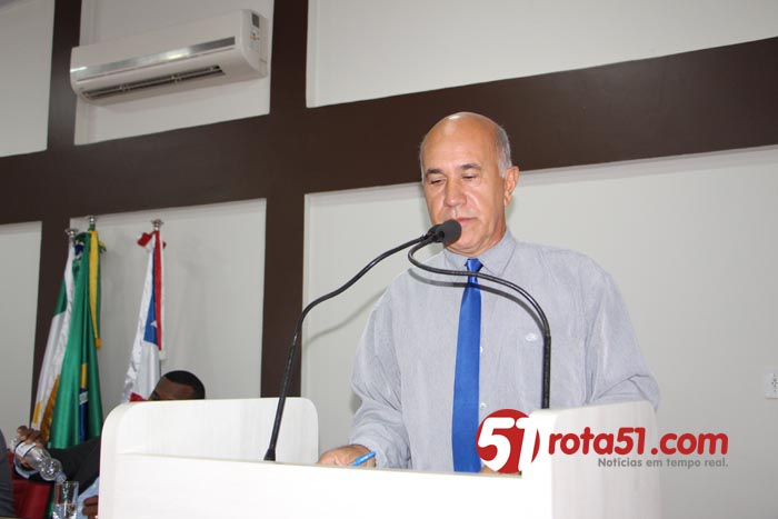 Vereador Jurandir leite \presenta projeto que visa, beneficiar os vendedores ambulantes de Eunápolis.