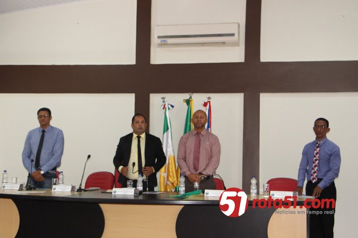 Professoras usam a tribuna da Câmara e detonam governador Rui Costa.