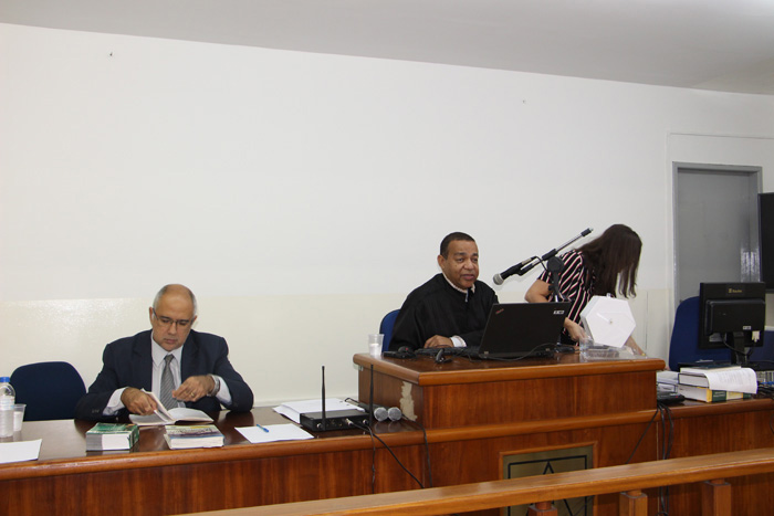 Começaram os juris de 2019, o desta 2ª feira 06/05, foi o segundo.