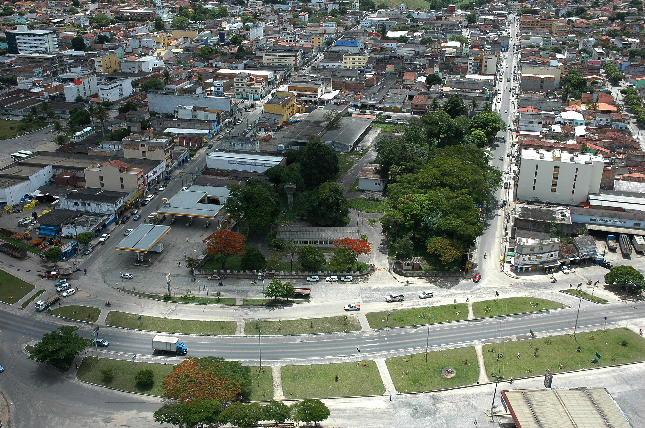 Tudo acontece em Eunápolis, então se for honesto, não serve para a administração municipal.