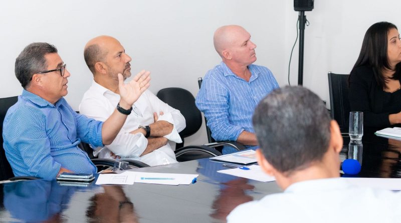 Quem manda no Condesc: Robério ou o prefeito de Itabela?