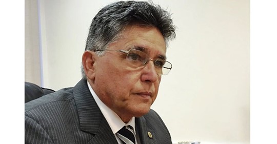 Deputado Jânio Natal, um dos parlamentares baianos que mais trabalham pelo extremo sul.