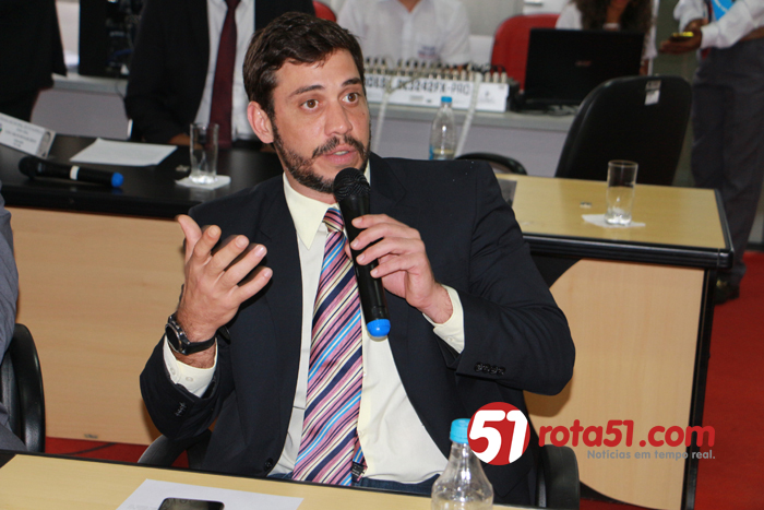 Vereador Ramos Filho, faz homenagem a todos os professores.
