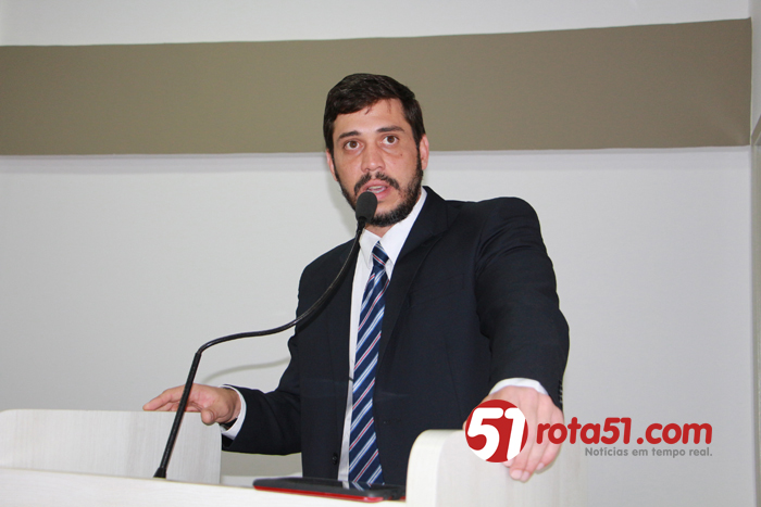 Ex prefeito Neto Guerrieri parabeniza vereador Ramos Filho pela iniciativa parlamentar