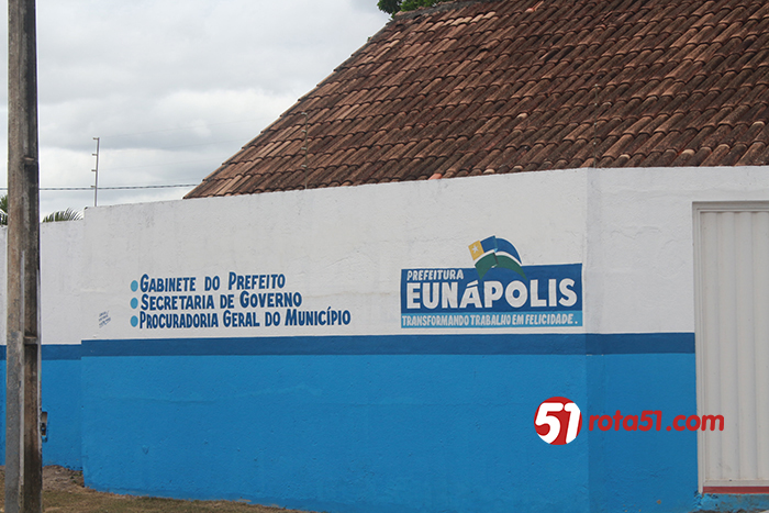 Tudo que é engraçado acontece aqui, a privatização do “esgotamento sanitário”, é uma piada muito forte. forte.