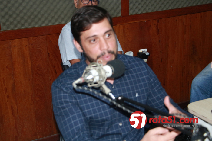 É FOGO NO BONÉ DO GUARDA -A política este ano vai pegar fogo, se querem um nome novo e limpo, o caminho é um só.