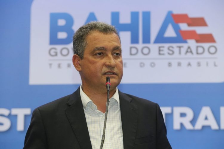 Governador Rui Costa assina decreto, de proteção contra ao coronavírus.