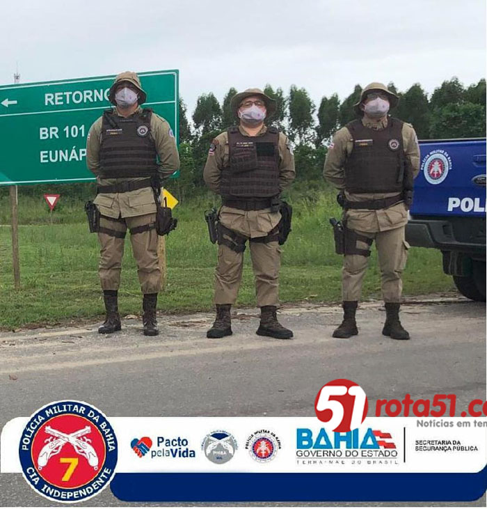 Com vírus ou sem vírus, a PM continua colocando bandidos pra correrem.