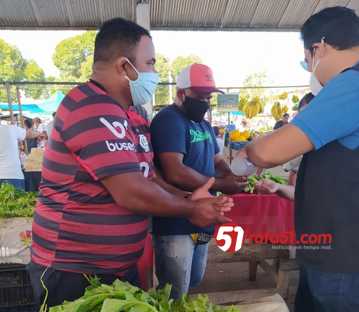 CORONAVÍRUS – VIGILÂNCIA SANITÁRIA NA FEIRA DO JUCA ROSA E BARREIRA NA BR 367