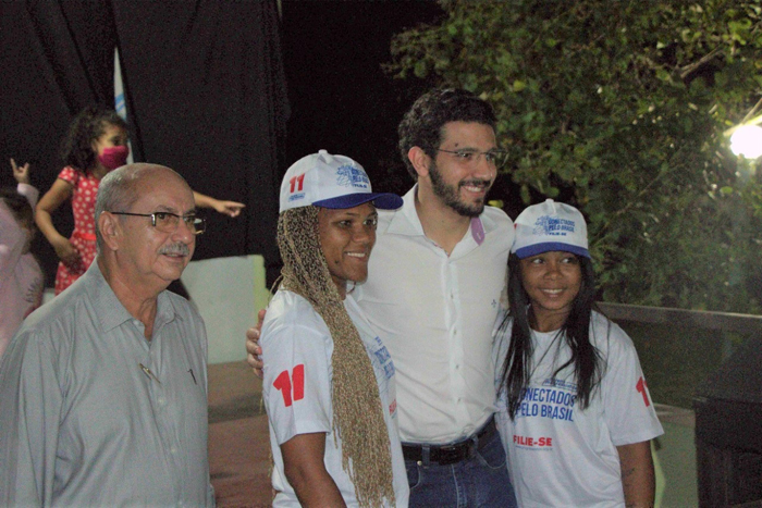 Apoio a Neto não para de crescer Carlos vereador reafirma presença na disputa ao lado de Neto Carletto