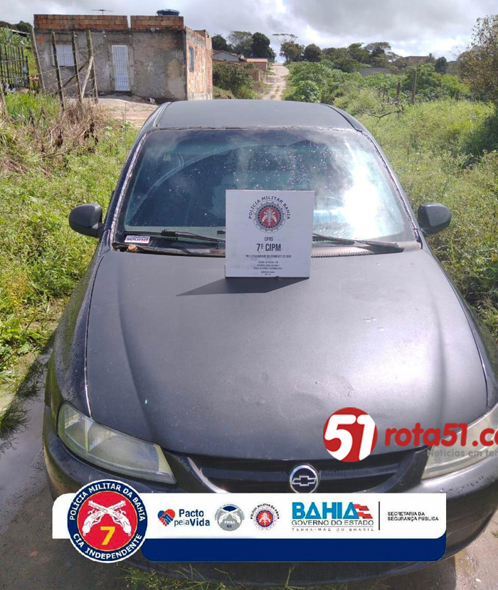 POLÍCIA MILITAR RECUPERA VEÍCULO ROUBADO