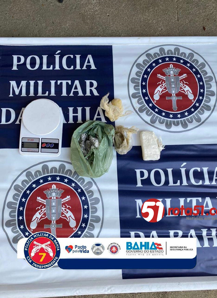 POLÍCIA MILITAR APREENDE DROGA E SIMULACRO (RÉBLICA) DE ARMA DE FOGO EM ITAPEBI