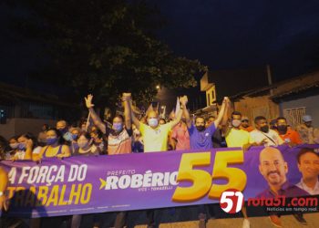 Mais de 8 mil pessoas acompanharam Robério 55 pelas ruas da cidade