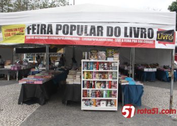 Eunápolis recebe mais uma feira do livro com títulos excelentes.