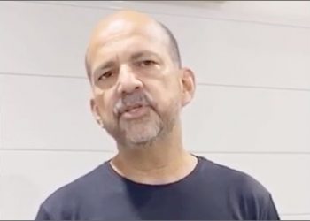 Prefeito Robério confirma contaminação por covid 19