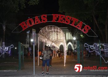 Decoração de Natal deste 2020, é show, mas os SONS DE NATAL, ainda deixam saudades.