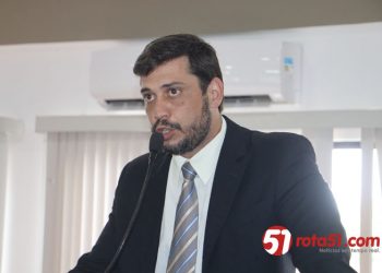 Na última sessão do ano, na Câmara de vereadores, dois discursos tiveram destaque.