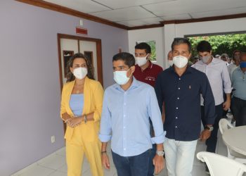 ACM Neto, visita Eunápolis para encontro com prefeita e secretários, experiência é tudo. ACM, Neto quer cuidar bem de seus aliados.