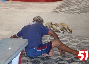 Moradores de rua, uma sentença que mata a cada dia, as vidas da exclusão e, os votos pedidos em nome deles.
