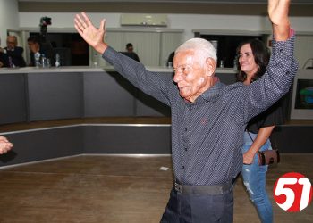 Hoje é o aniversário dele, DERY SANTOS.