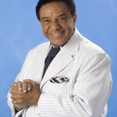 Morreu no Rio de Janeiro, o cantor Agnaldo Timóteo.