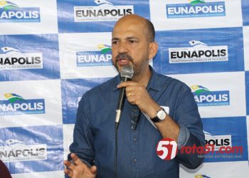 Robério Oliveira parabeniza Eunápolis por seus 33 anos
