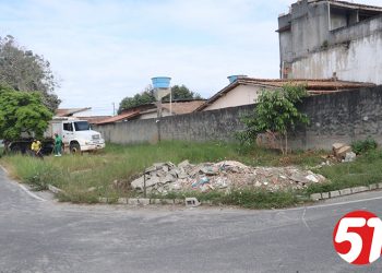 Área pública no Dinah Borges está sendo invadida, e moradores estão indignados, já denunciaram até para o promotor Dr. João Alves…