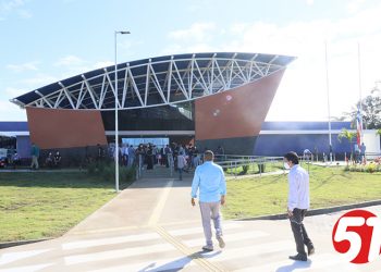 Gov. Rui Costa e prefeitos da região, inauguraram nesta 5ª feira, a policlínica regional, um novo marco na saúde de Eunápolis.