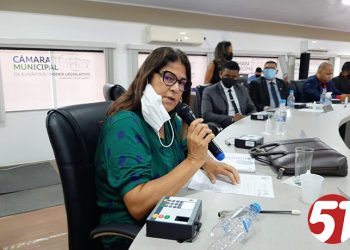 Vereadores de Eunápolis seguem norma constitucional se abstêm de votar reserva de vagas de cargos comissionados