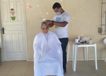 Secretaria de Assistência Social de Eunápolis celebra Dia do Homem com público do CRAS III