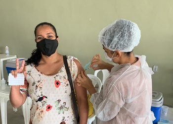 Eunápolis ultrapassa marca de 40 mil vacinados contra a Covid-19