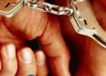 Tava devendo à polícia e agora vai pagar a dívida.