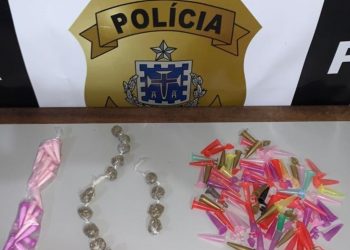 EUNÁPOLIS. POLÍCIA CIVIL APREENDE DROGA EM PODER DA COMPANHEIRA DE TATÁ.