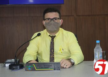 Câmara municipal fez 3 sessões nesta 6ª feira, 1 ordinária e 2 extraordinárias.