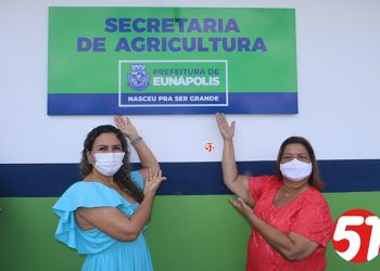 Prefeita Cordélia Torres inaugura a nova Casa da Agricultura, o espaço do homem do campo…