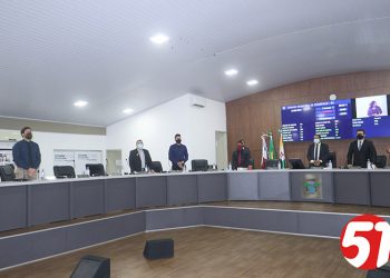 1ª sessão da CME com tradução de libras, presidente Jorge Maécio faz a verdadeira inclusão social.