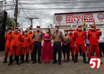 Prefeitura entrega Corpo de Bombeiros e REURB em dia de conquistas importantes para Eunápolis