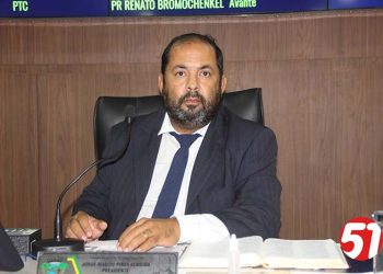 Câmara Municipal com 3 sessões 1 ordinária e 2 extraordinárias, e muita lavagem de roupa suja.