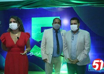 Nas comemorações dos 71 anos de Eunápolis, Câmara Municipal faz entrega de títulos de cidadania.