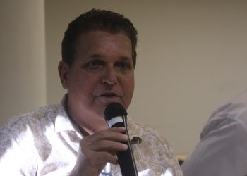 Secretário Paulo Dapé aborda vida pessoal e carreira política no projeto “Papo Jovem”