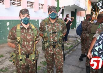 EXÉRCITO BRASILEIRO chega a Eunápolis na tarde desta 3ª feira, trazendo ajuda federal para os desabrigados e cidades em situação de emergência.