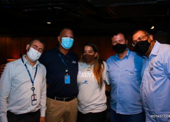 CAMPANHA DE LANÇAMENTO PORTO SEGURO PARA O MUNDO, É TURISMO