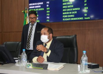 Na reunião desta 5ª feira, 15/02, a oposição à prefeita, foi derrotada por 15 x 2, e segue o rumo da coisa, ou é ou não é, o executivo ganhou mais uma.