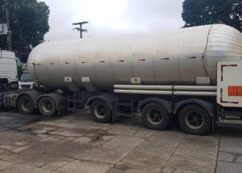 Após analisar chassi, PRF apreende semirreboque adulterado na BR 101 em Eunápolis (BA)
