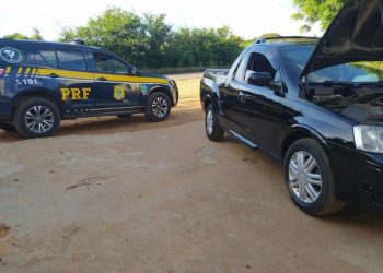 PRF apreende caminhonete Montana com elementos de identificação veicular adulterados