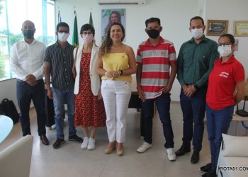 Eunápolis: prefeita Cordélia reforça valorização dos servidores com reajuste salarial e benefícios