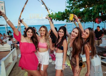 Super PraiaMed lota o Arraial d’Ajuda no feriado
